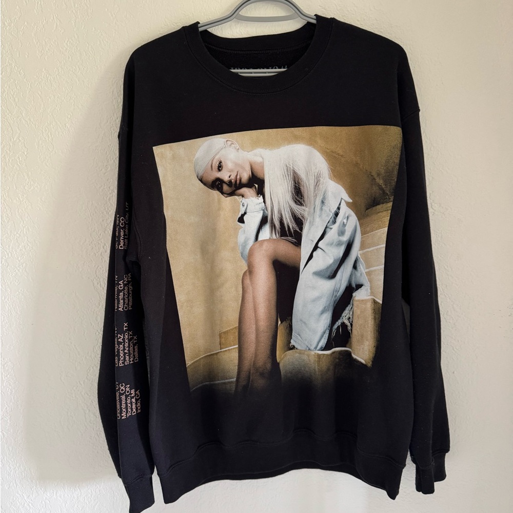 Ariana Grande Sweetener World Tour Crewneck